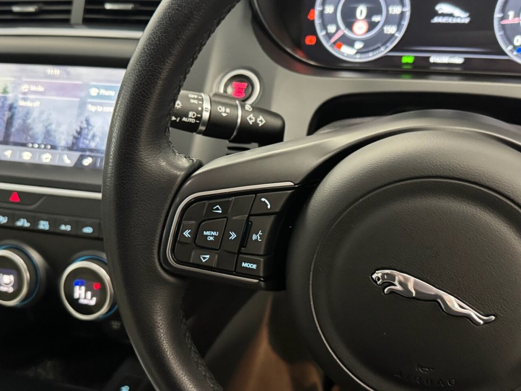 Used Jaguar E-Pace 2020 for sale - 76751437: Photo 39