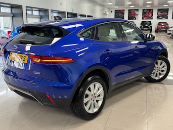 Used Jaguar E-Pace 2020 for sale - 76751437: Photo