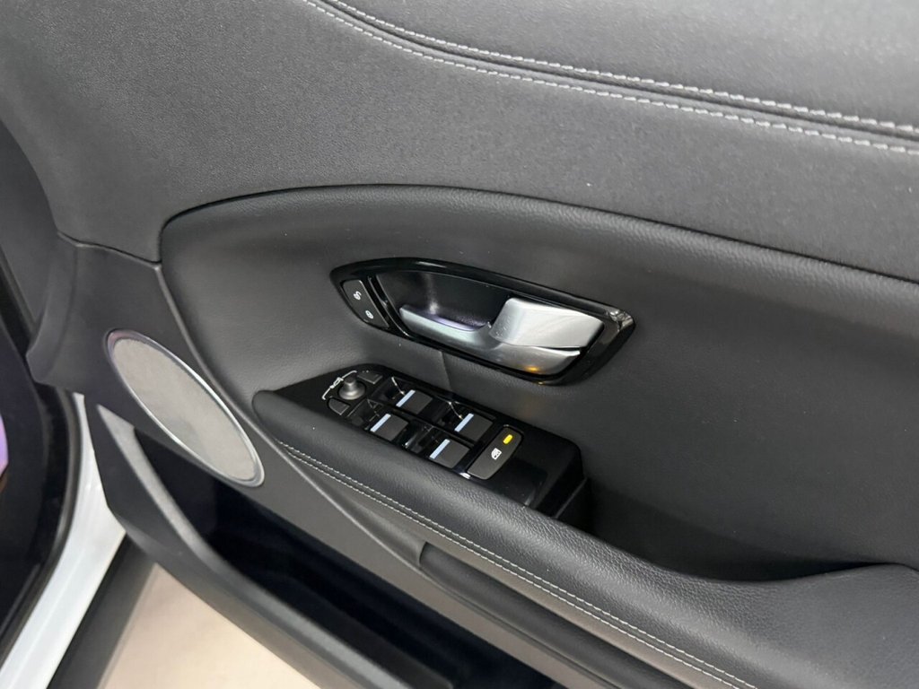 Used Land Rover Range Rover Evoque 2016 for sale - 76266902: Photo 16