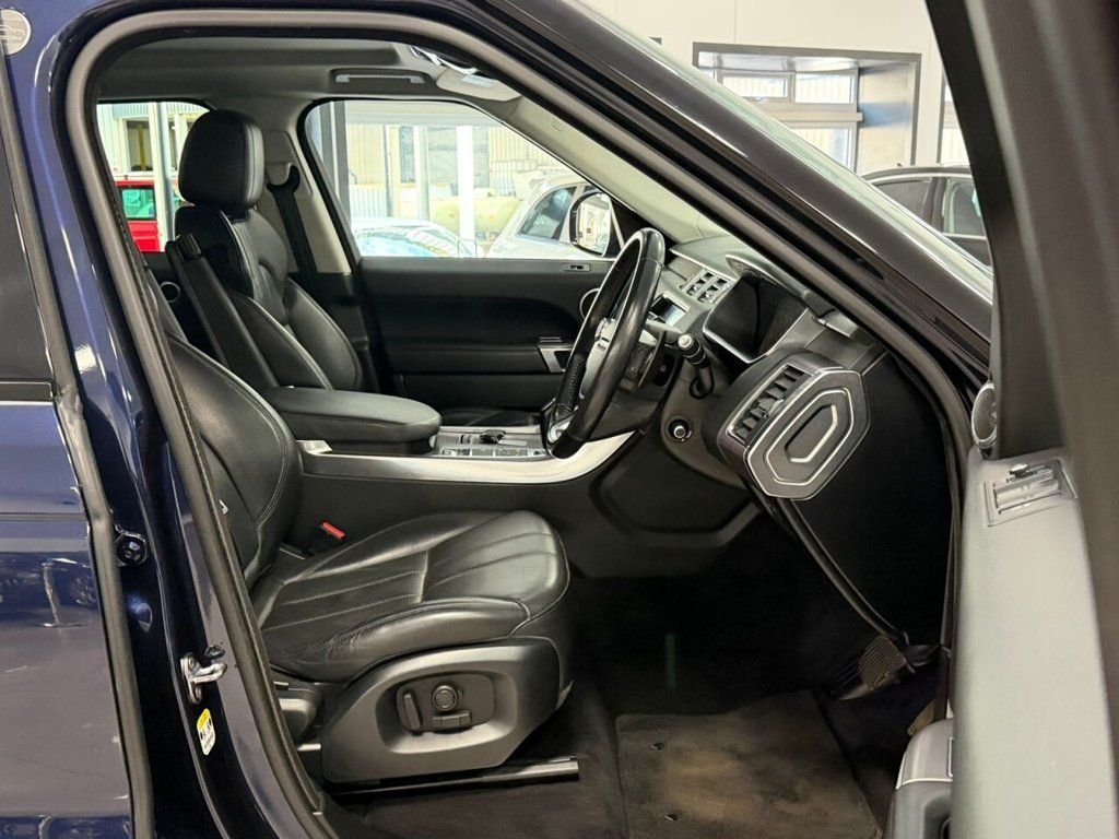 Used Land Rover Range Rover Sport 2017 for sale - 77798211: Photo 22