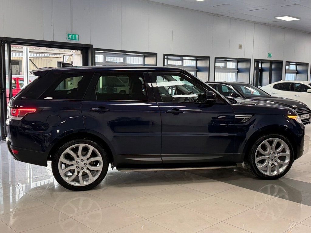 Used Land Rover Range Rover Sport 2017 for sale - 77798211: Photo 3