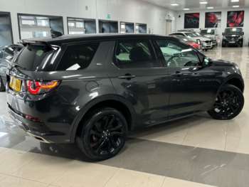 Used Land Rover Discovery Sport 2017 for sale - 75230159: Photo