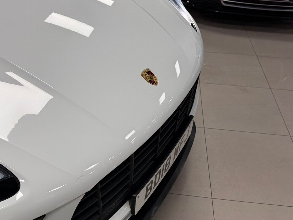 Used Porsche Macan 2018 for sale - 76570474: Photo 28