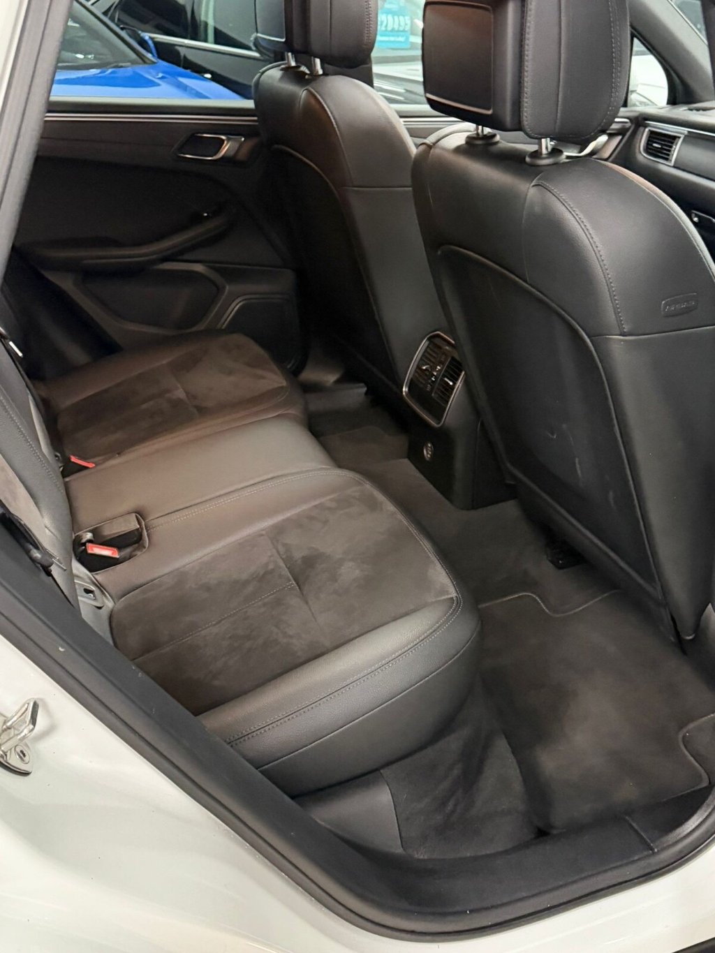 Used Porsche Macan 2018 for sale - 76570474: Photo 42