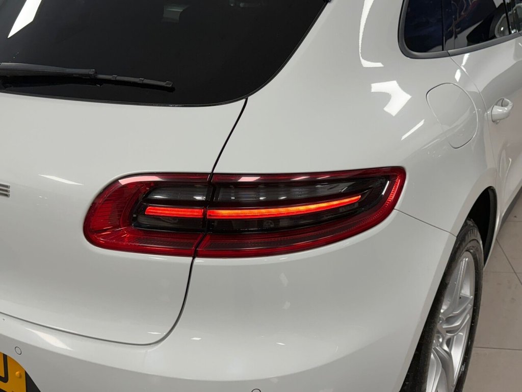 Used Porsche Macan 2018 for sale - 76570474: Photo 7