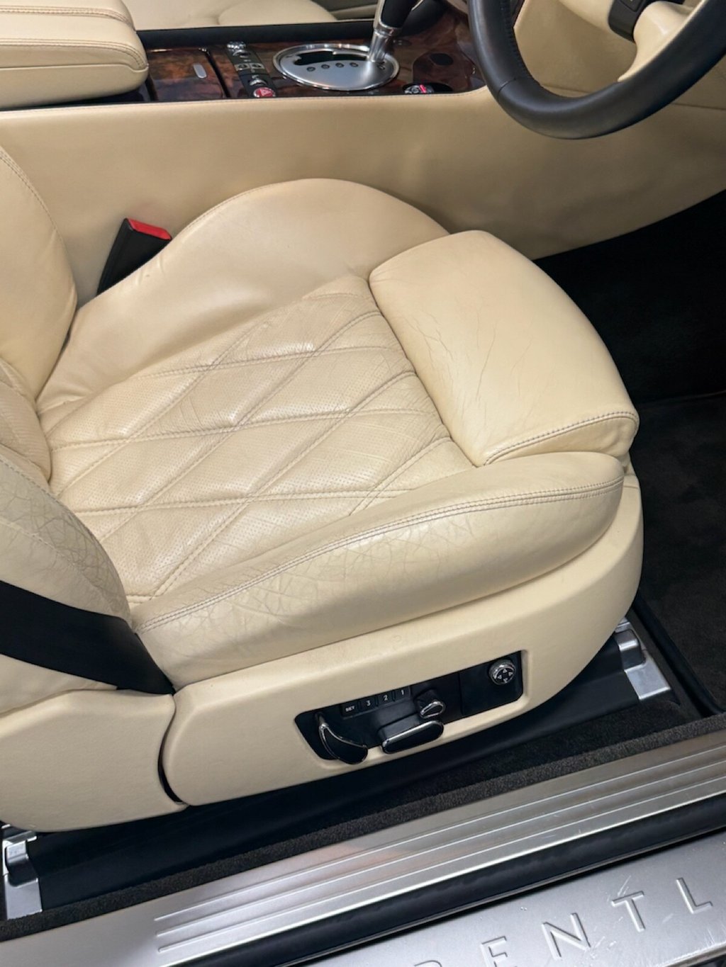 Used Bentley Continental 2008 for sale - 76570546: Photo 37