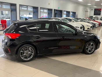 Used Ford Focus 2019 for sale - 77263671: Photo