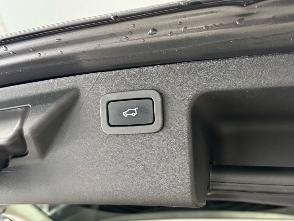 Used Land Rover Discovery Sport 2017 for sale - 77820833: Photo 10