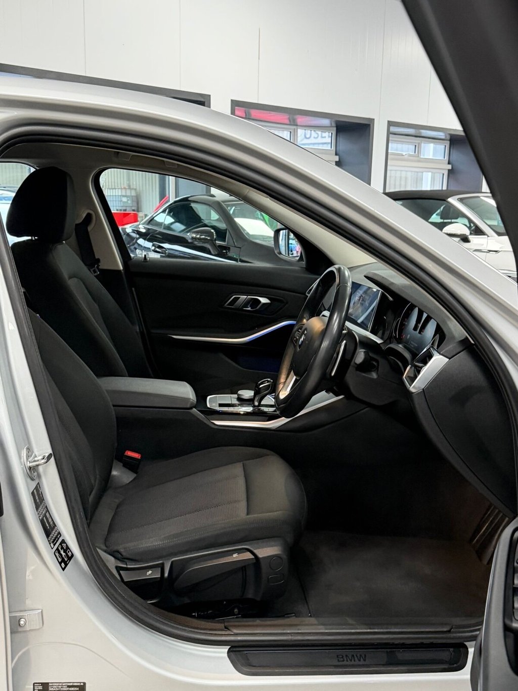 Used BMW 3 Series 2019 for sale - 77499008: Photo 24