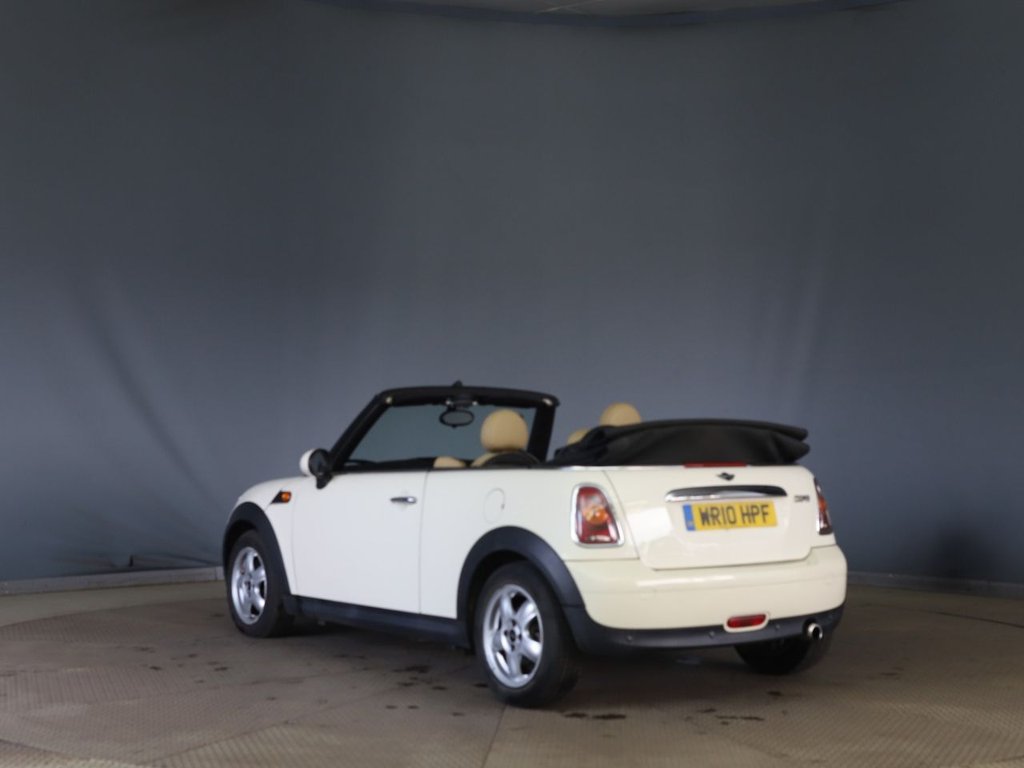 Used MINI Convertible 2010 for sale - 78069378: Photo 5