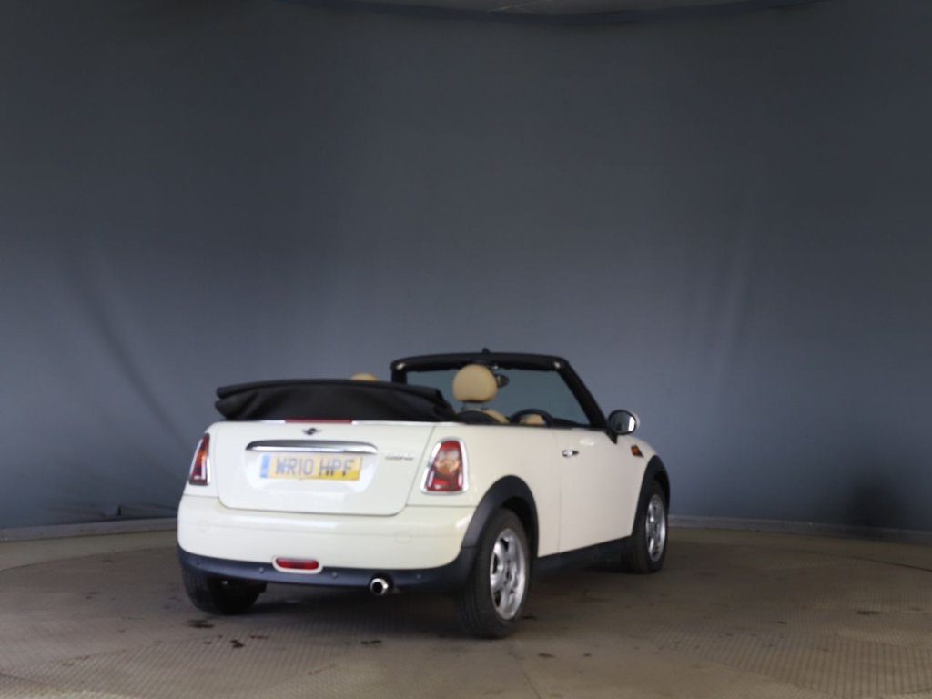 Used MINI Convertible 2010 for sale - 78069378: Photo 6