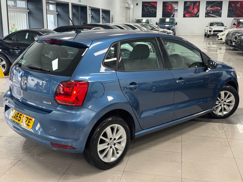 Used Volkswagen Polo 2015 for sale - 77680983: Photo 2