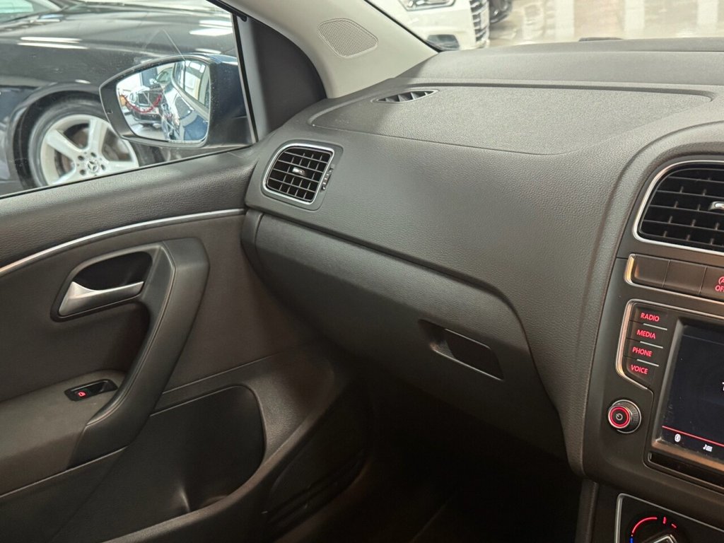 Used Volkswagen Polo 2015 for sale - 77680983: Photo 30