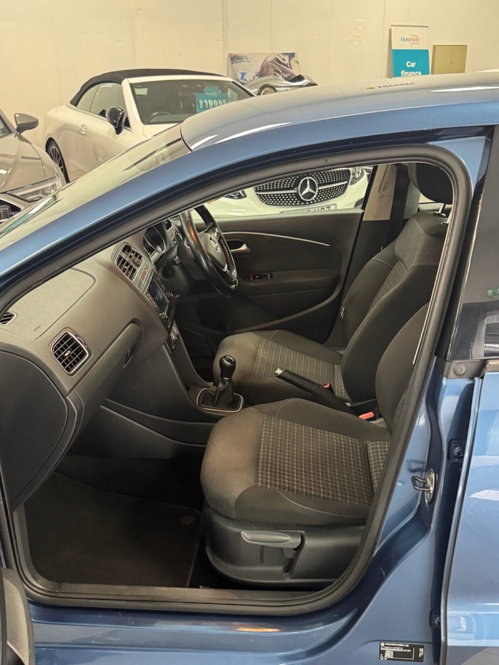 Used Volkswagen Polo 2015 for sale - 77680983: Photo 36