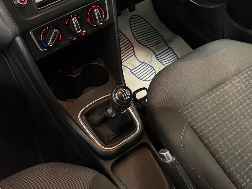 Used Volkswagen Polo 2015 for sale - 77680983: Photo 41