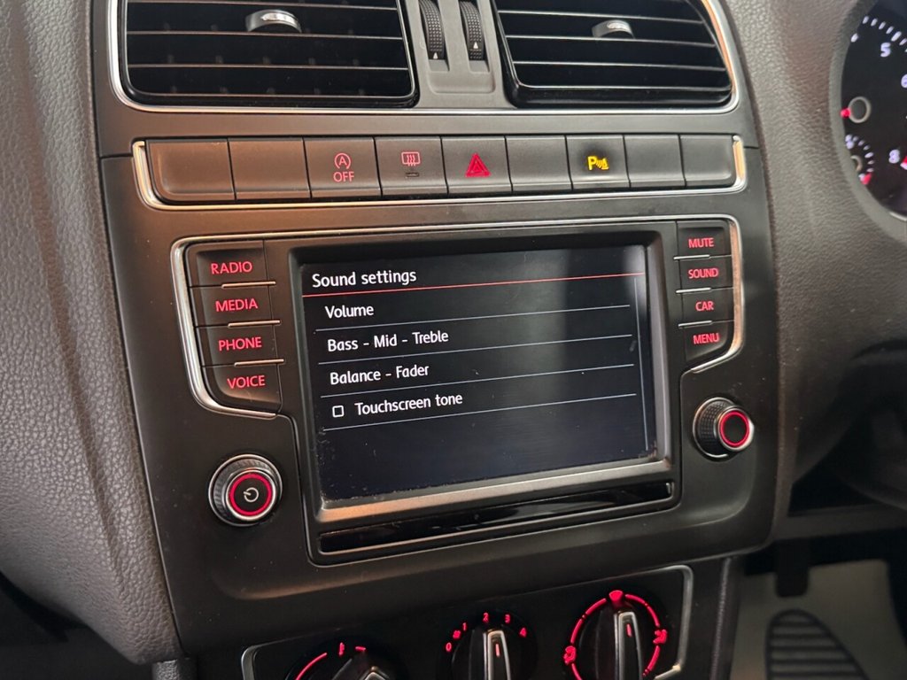 Used Volkswagen Polo 2015 for sale - 77680983: Photo 46