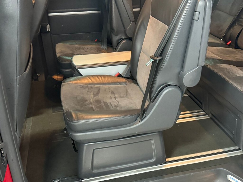 Used Volkswagen Caravelle 2010 for sale - 77608654: Photo 17