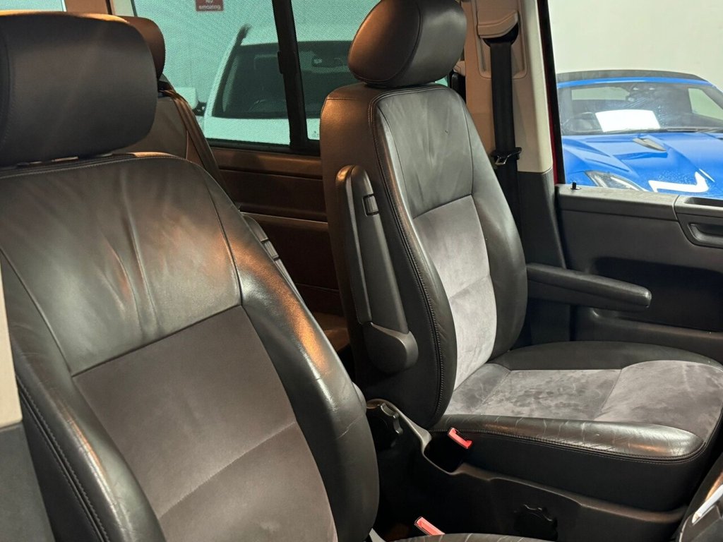 Used Volkswagen Caravelle 2010 for sale - 77608654: Photo 30