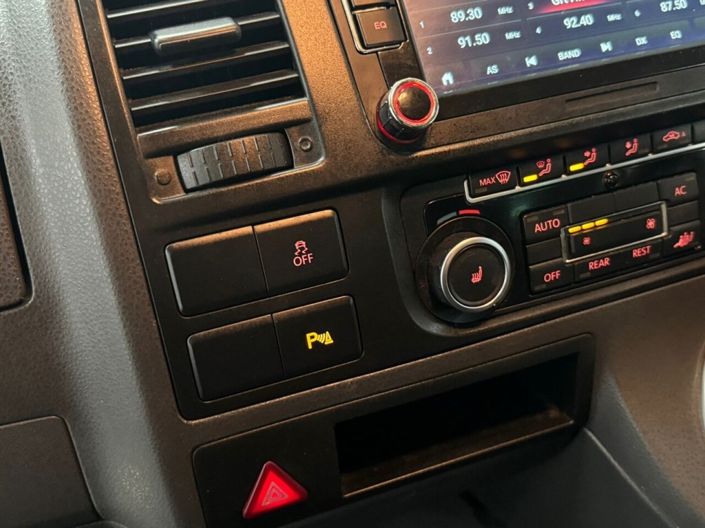 Used Volkswagen Caravelle 2010 for sale - 77608654: Photo 50