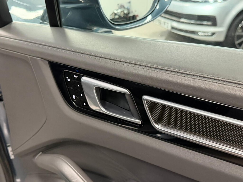 Used Porsche Cayenne 2018 for sale - 77463413: Photo 35