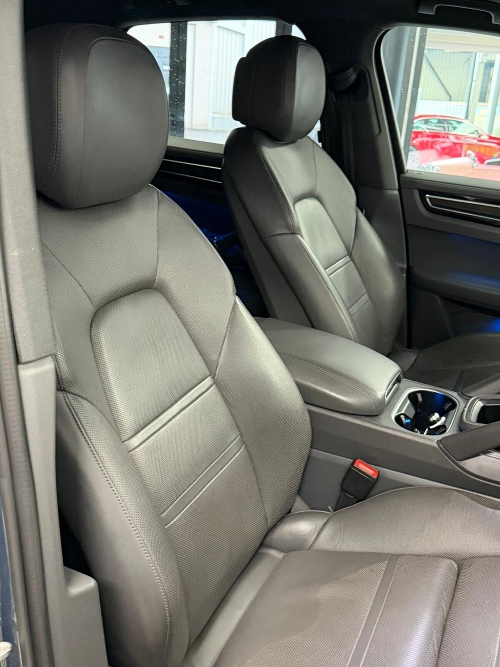 Used Porsche Cayenne 2018 for sale - 77463413: Photo 38