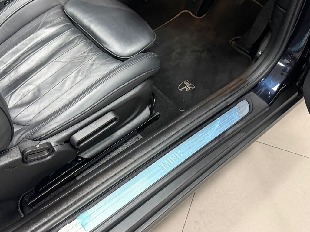 Used MINI Convertible 2021 for sale - 76570471: Photo 19