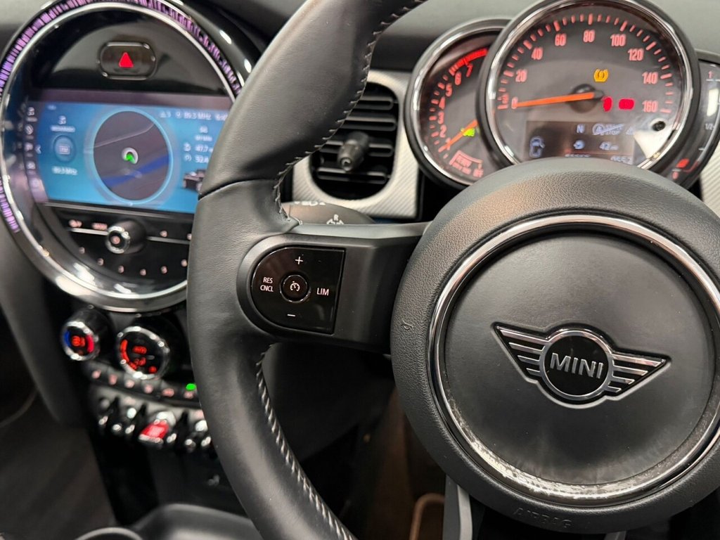 Used MINI Convertible 2021 for sale - 76570471: Photo 31