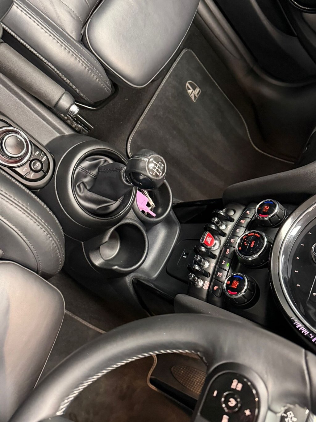 Used MINI Convertible 2021 for sale - 76570471: Photo 33