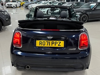 Used MINI Convertible 2021 for sale - 76570471: Photo