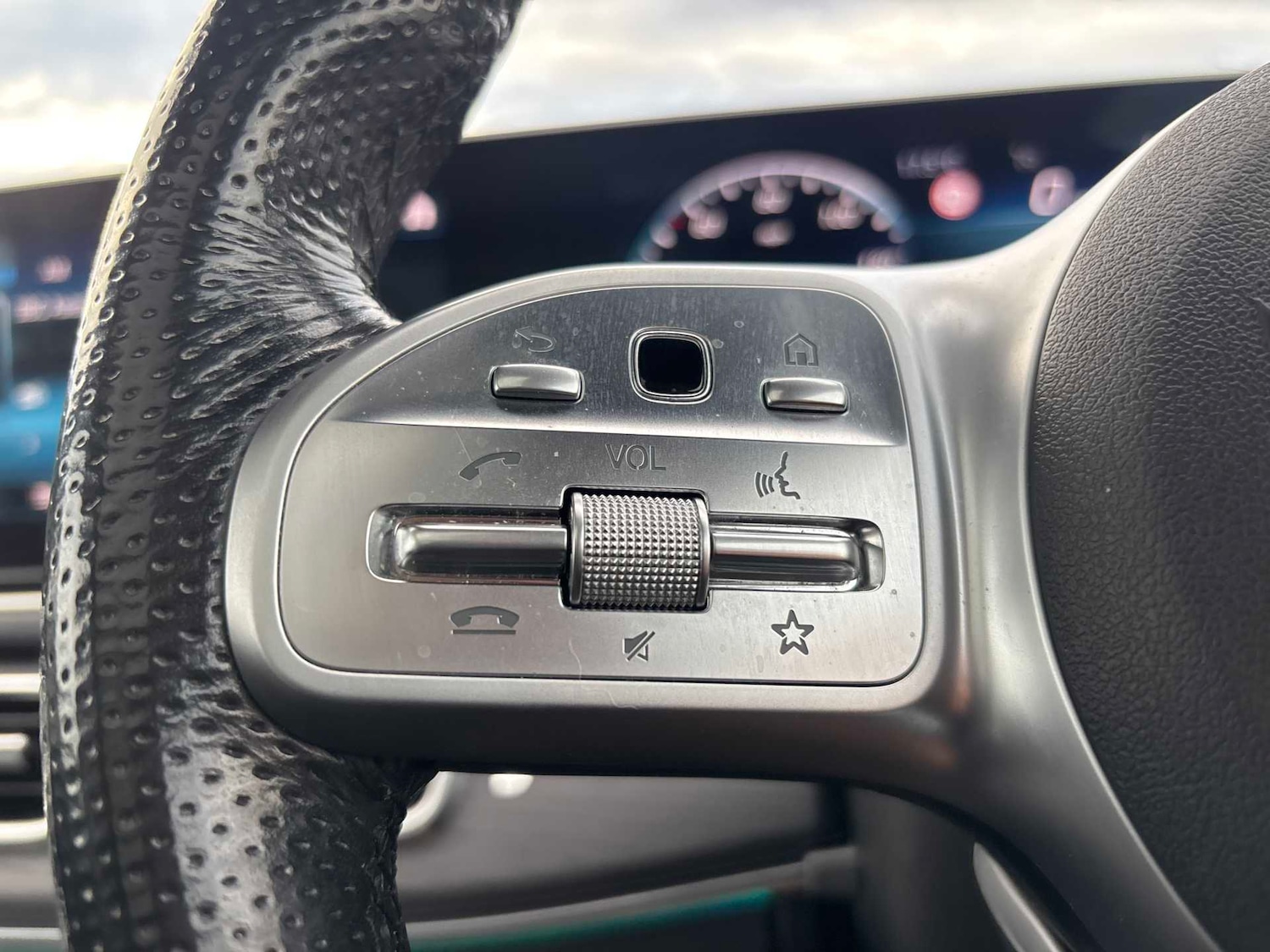 Used Mercedes-Benz GLE 2019 for sale - 77373678: Photo 28