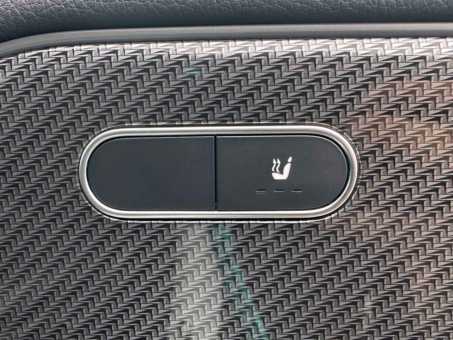 Used Mercedes-Benz GLB 2023 for sale - 77979424: Photo 22