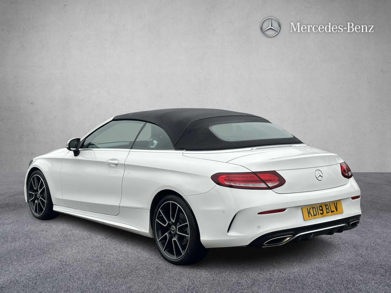 Used Mercedes-Benz C Class 2019 for sale - 77928723: Photo 2