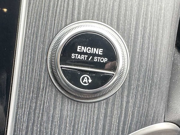 Used Mercedes-Benz GLC 2023 for sale - 76249105: Photo 31