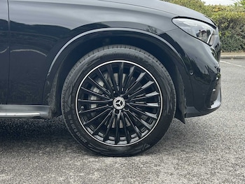 Used Mercedes-Benz GLC 2023 for sale - 76249105: Photo 3