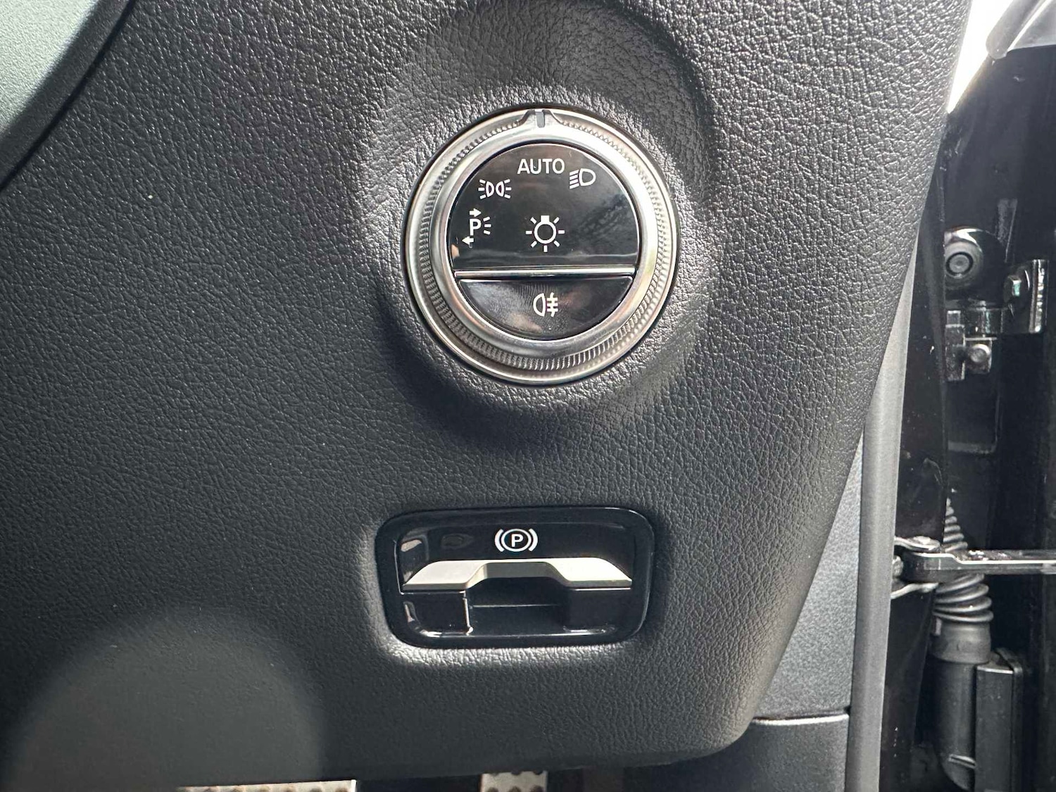 Used Mercedes-Benz C Class 2025 for sale - 77772125: Photo 26