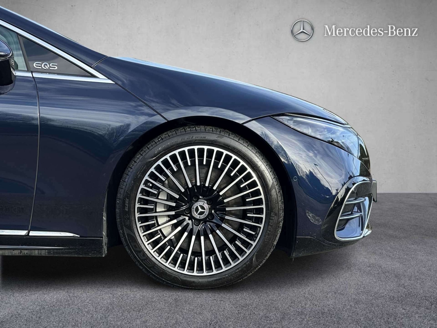 Used Mercedes-Benz EQS 2025 for sale - 77740780: Photo 3