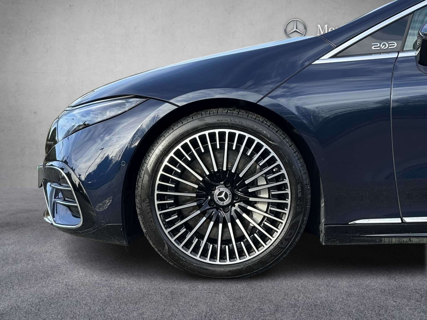 Used Mercedes-Benz EQS 2025 for sale - 77740780: Photo 7