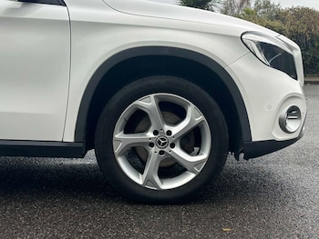 Used Mercedes-Benz GLA 2018 for sale - 76459860: Photo