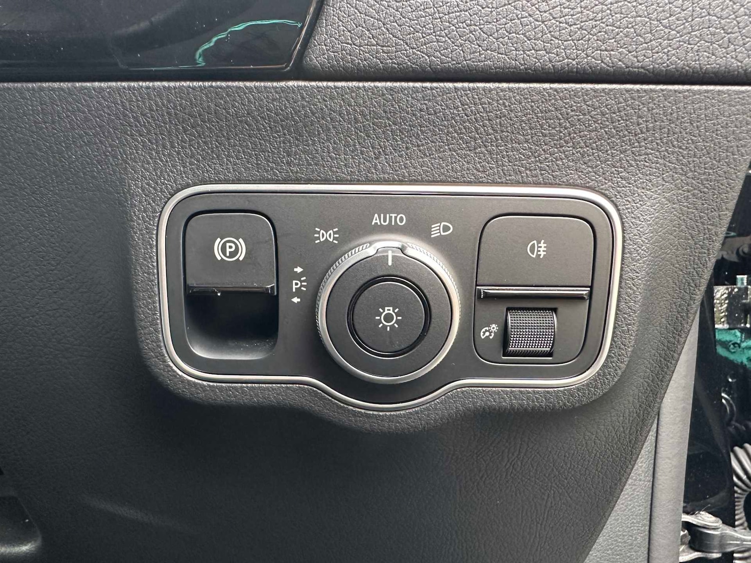 Used Mercedes-Benz EQA 2024 for sale - 77811055: Photo 26