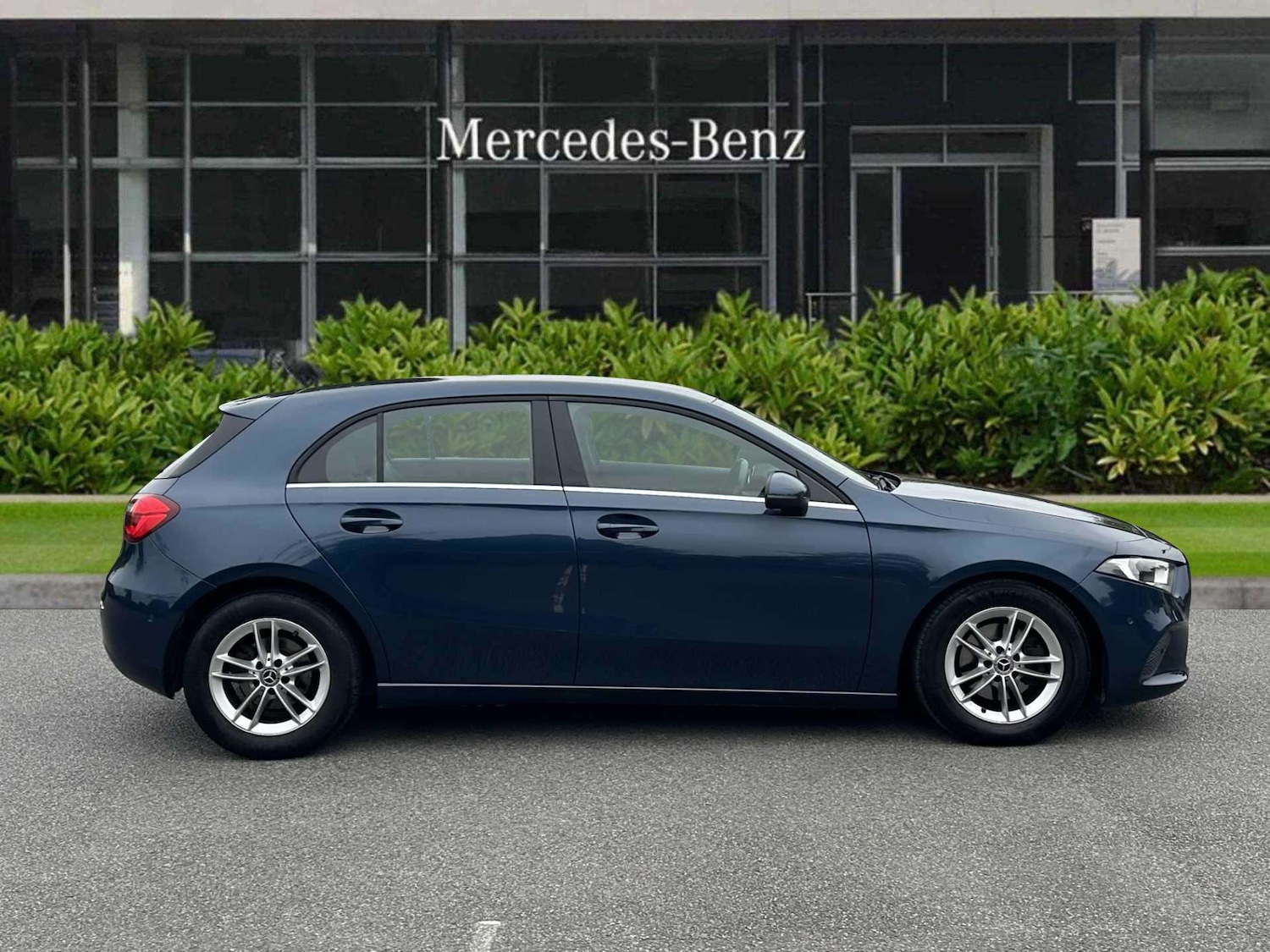 Used Mercedes-Benz A-Class 2019 for sale - 76540698: Photo 4