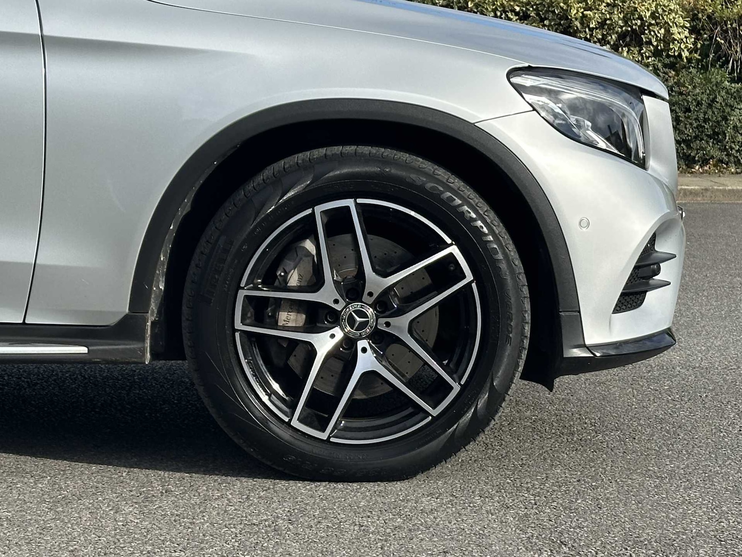 Used Mercedes-Benz GLC 2019 for sale - 75818736: Photo 3