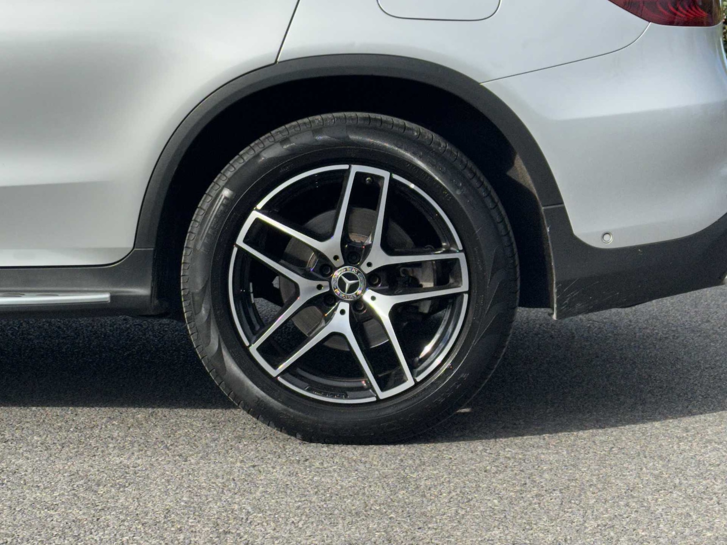 Used Mercedes-Benz GLC 2019 for sale - 75818736: Photo 9
