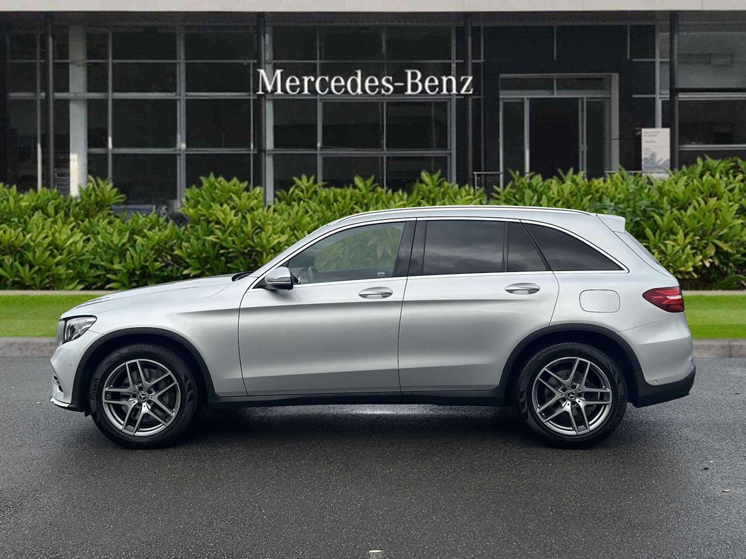 Used Mercedes-Benz GLC 2018 for sale - 76373769: Photo 10
