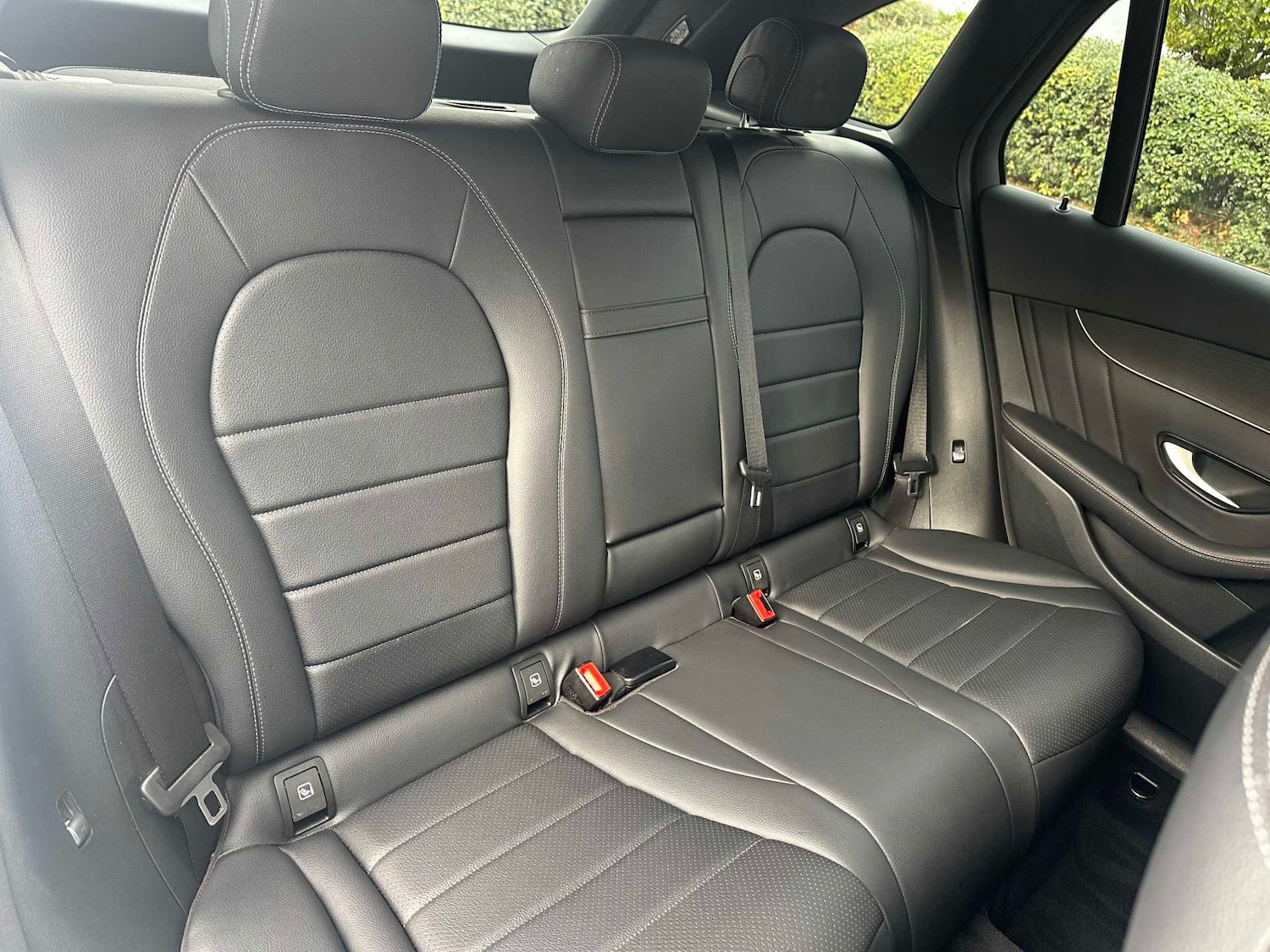 Used Mercedes-Benz GLC 2018 for sale - 76373769: Photo 16