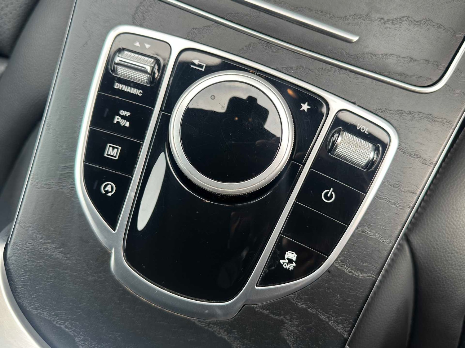 Used Mercedes-Benz GLC 2018 for sale - 76373769: Photo 34