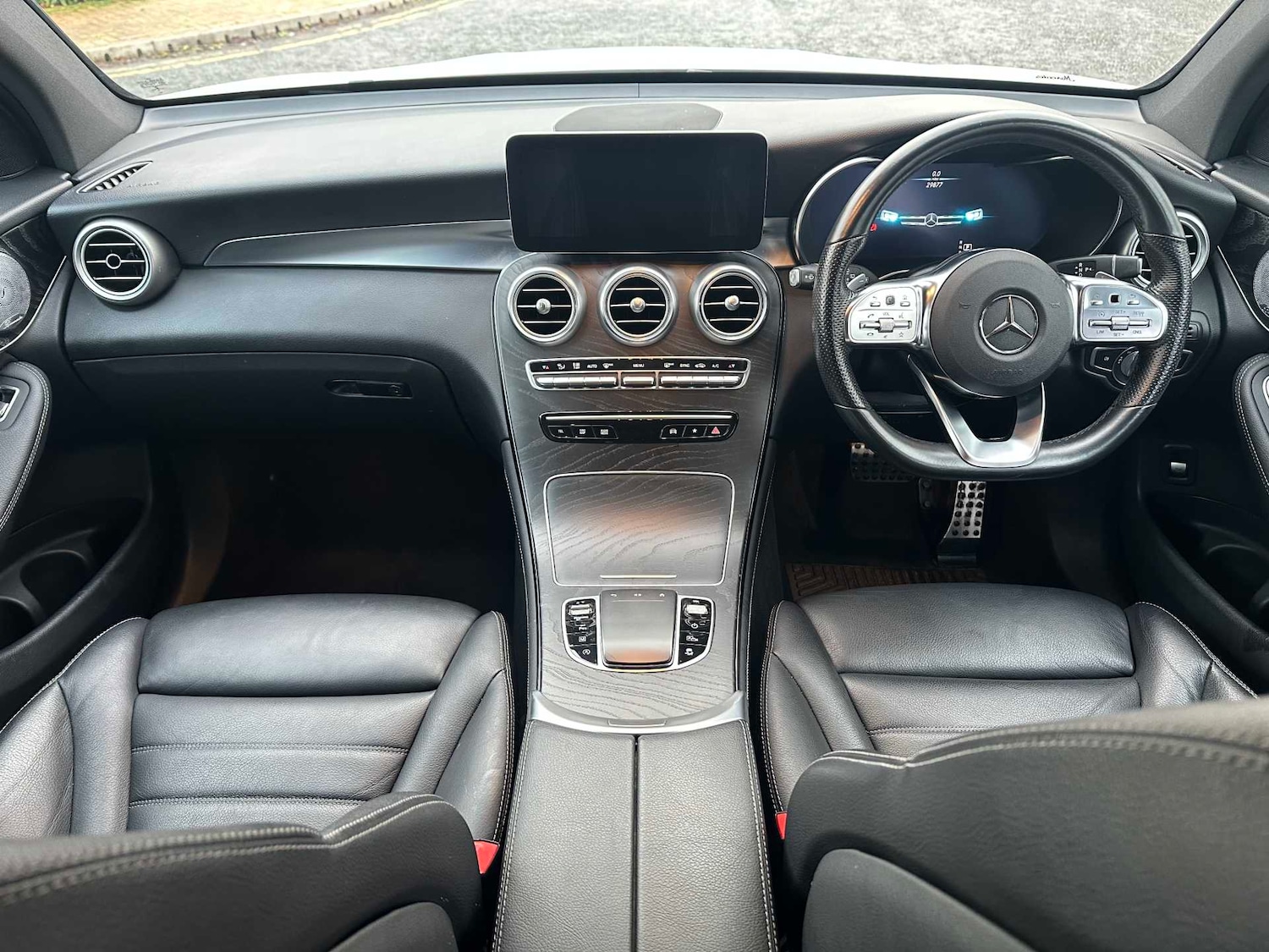 Used Mercedes-Benz GLC 2021 for sale - 76978813: Photo 17