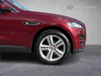 Used Jaguar F-Pace 2017 for sale - 79678697: Photo