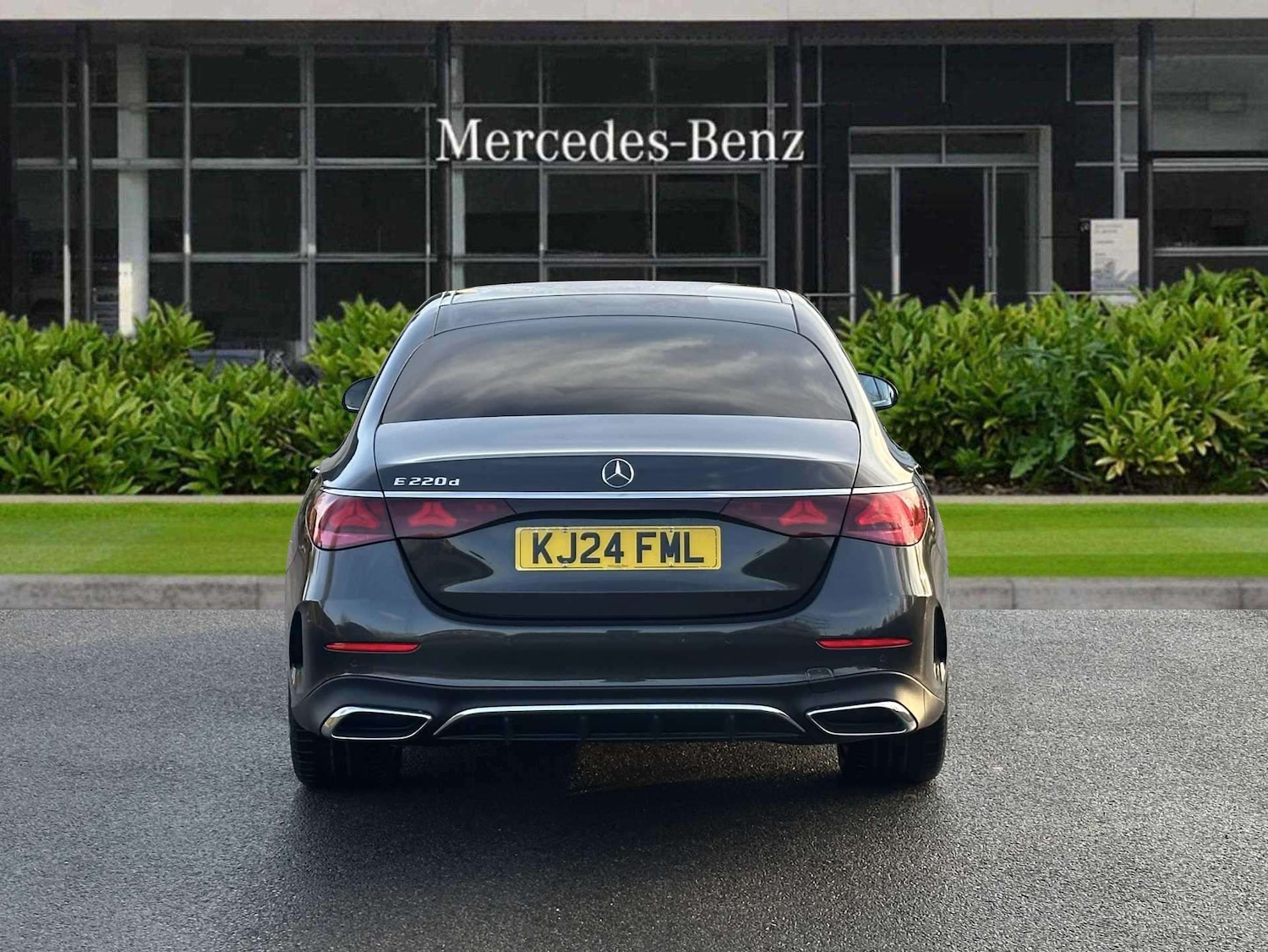 Used Mercedes-Benz E Class 2024 for sale - 77239932: Photo 12