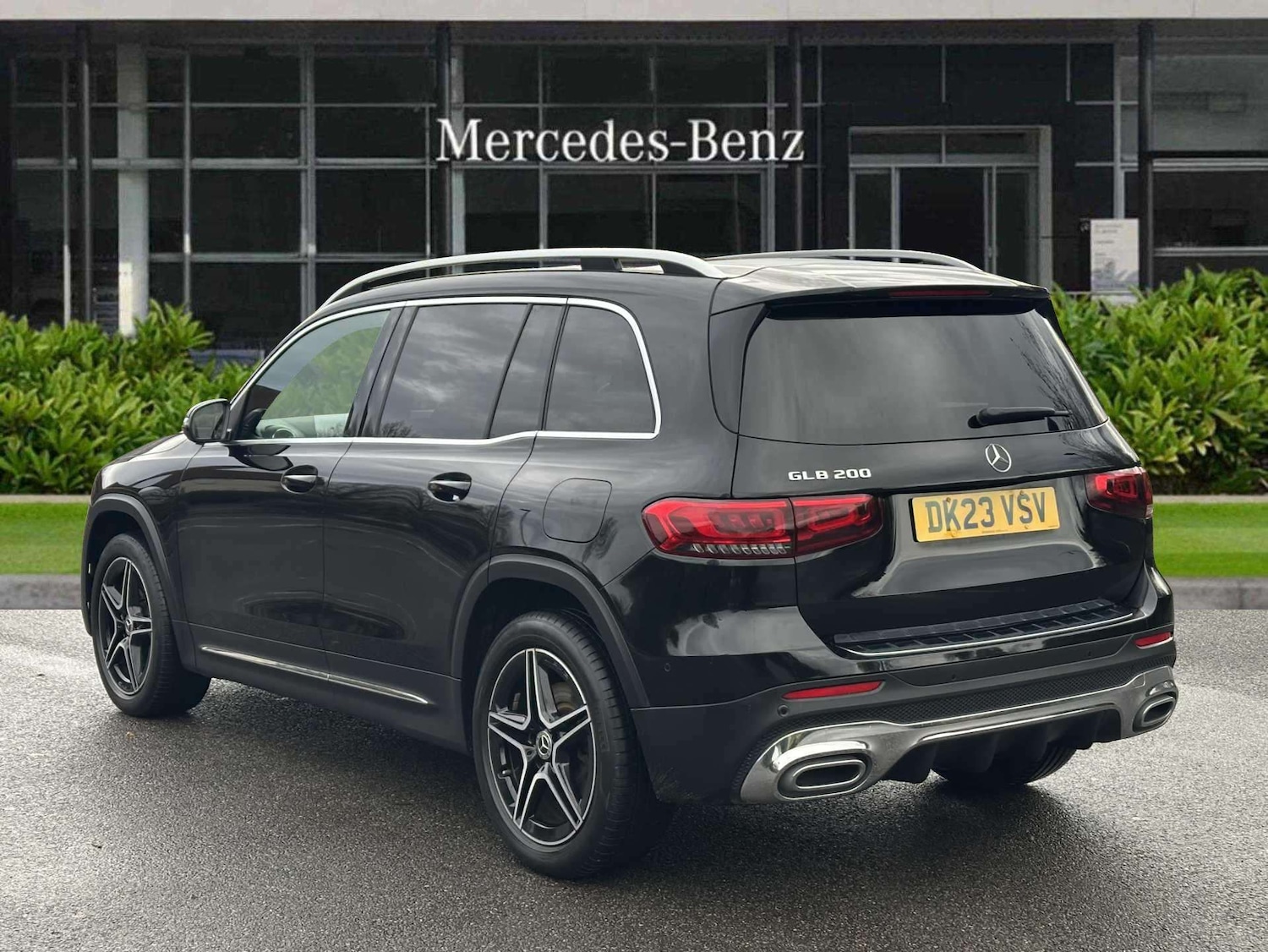 Used Mercedes-Benz GLB 2023 for sale - 76587579: Photo 2