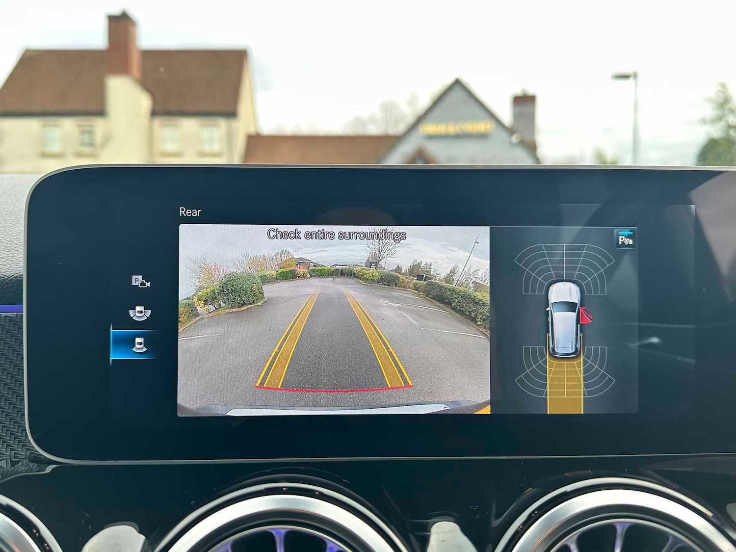 Used Mercedes-Benz GLB 2023 for sale - 76587579: Photo 33